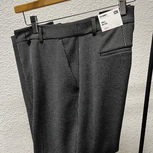 Columnist Mid Rise Ankle Pants